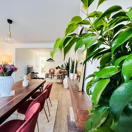 Expat Renting - Les Coteaux - Jardin - Spacieux *