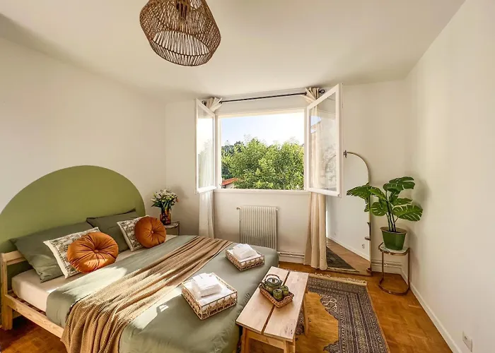 Expat Renting - Les Coteaux - Jardin - Spacieux Daire *