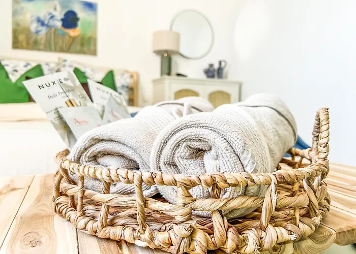 Expat Renting - Les Coteaux - Jardin - Spacieux アパート *